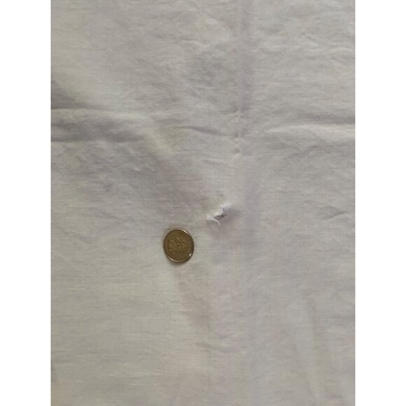 Vintage Embroidered Tablecloth with Floral Basket Design 50" x 53" White - Picture 6 of 8